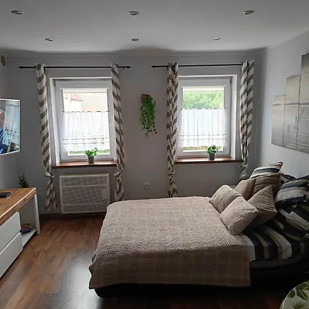 30 M2 For * שצ'צ'אוונו-ז'דראוג'