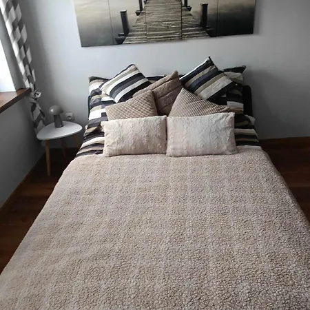 30 M2 For שצ'צ'אוונו-ז'דראוג'